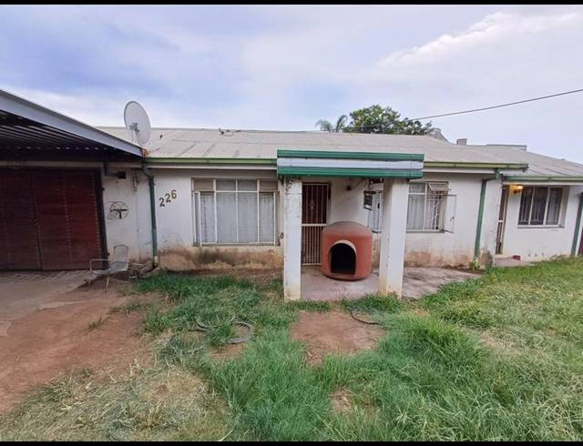 3 BEDROOM HOUSE FOR SALE IN HERMANSTAD